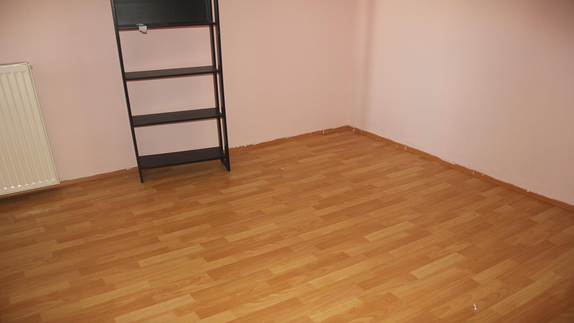 Kiralık Daire, İstanbul / ESENYURT / CUMHURİYET