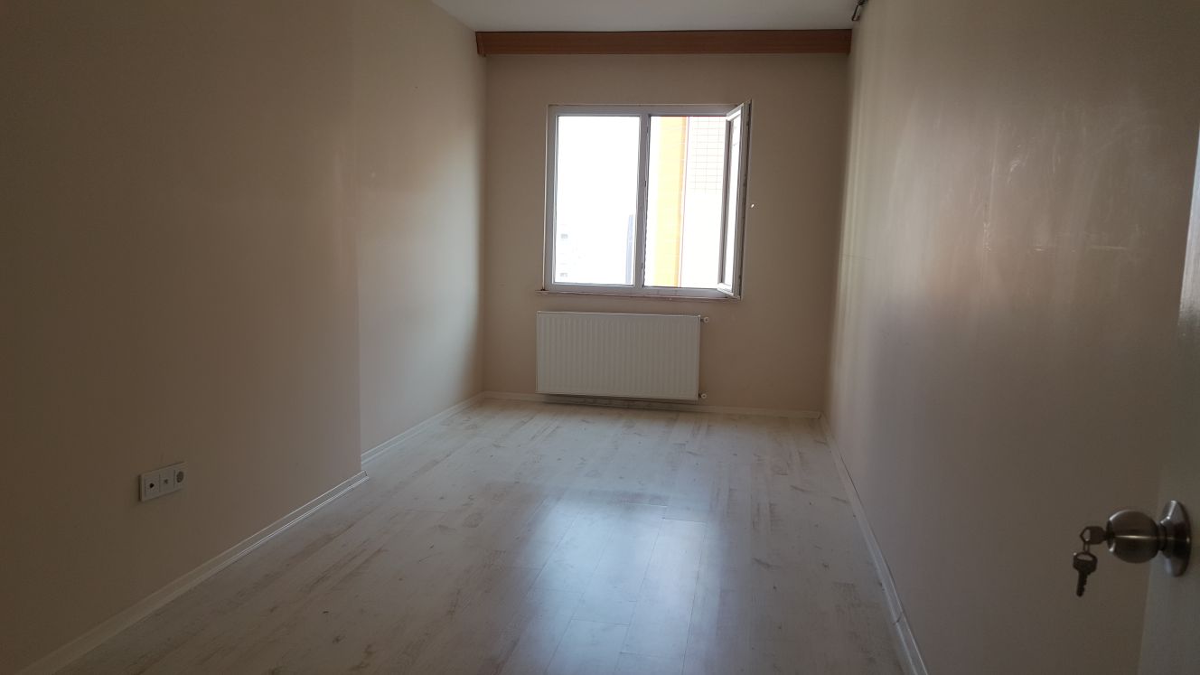 Kiralık Daire, İstanbul / ESENYURT / PİRİ REİS