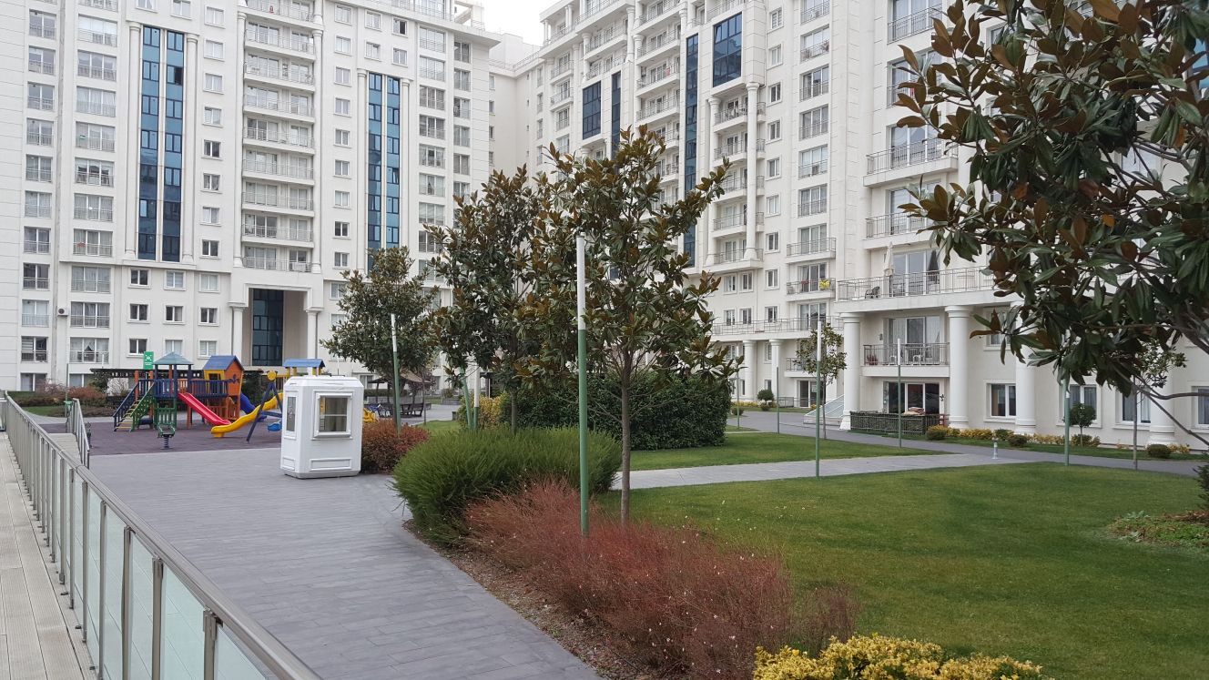 Kiralık Daire, İstanbul / BEYLİKDÜZÜ / BARIŞ