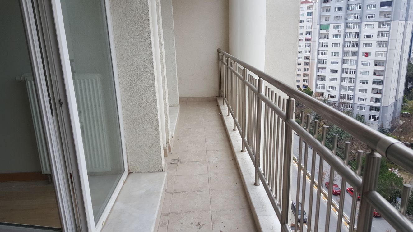 Kiralık Daire, İstanbul / BEYLİKDÜZÜ / BARIŞ