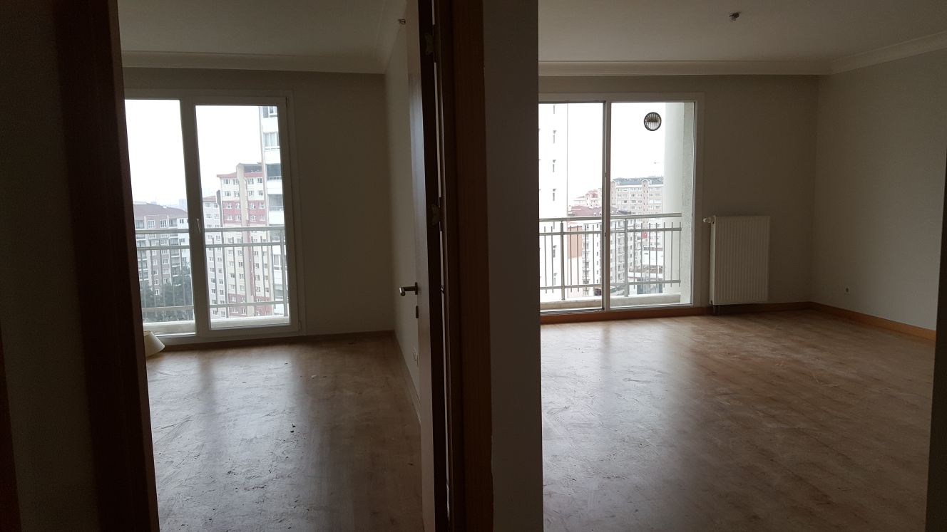 Kiralık Daire, İstanbul / BEYLİKDÜZÜ / BARIŞ