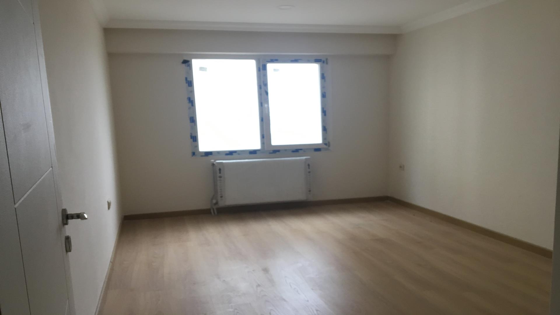 Satılık Daire, İstanbul / ESENYURT / PİRİREİS MAH
