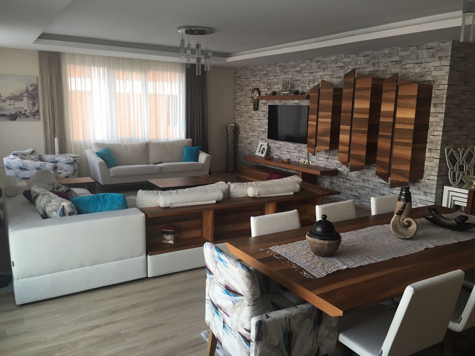 Kiralık Daire, İstanbul / ESENYURT / CUMHURİYET