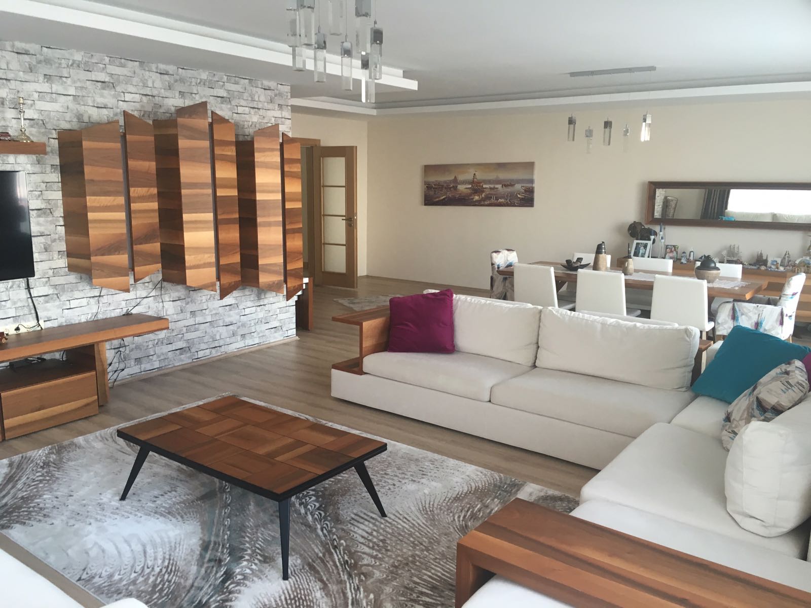 Kiralık Daire, İstanbul / ESENYURT / CUMHURİYET