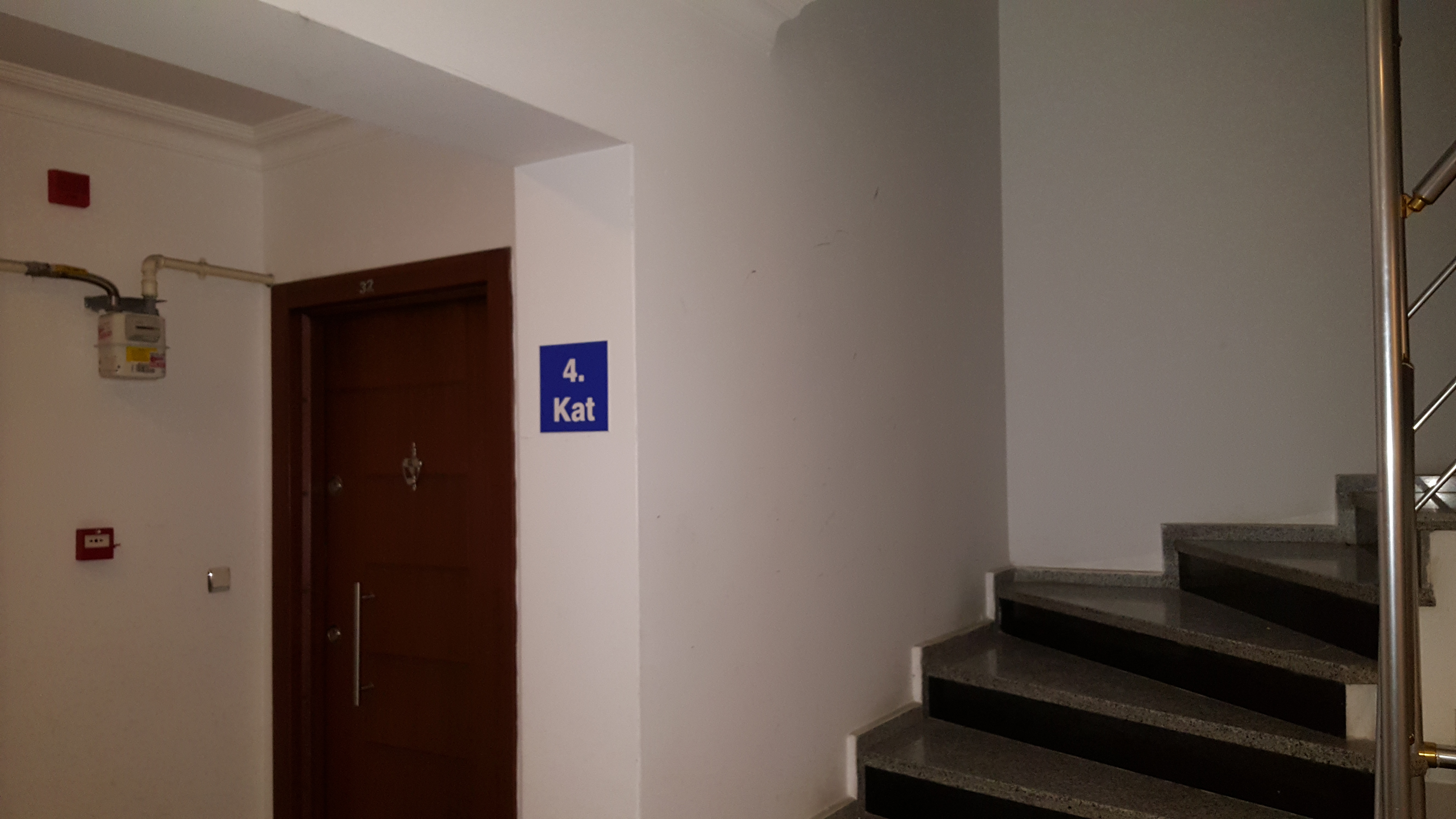 Kiralık Daire, İstanbul / ESENYURT / CUMHURİYET