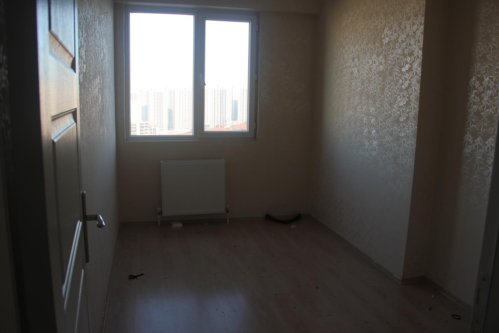 Kiralık Daire, İstanbul / ESENYURT / PİRİ REİS MAH.