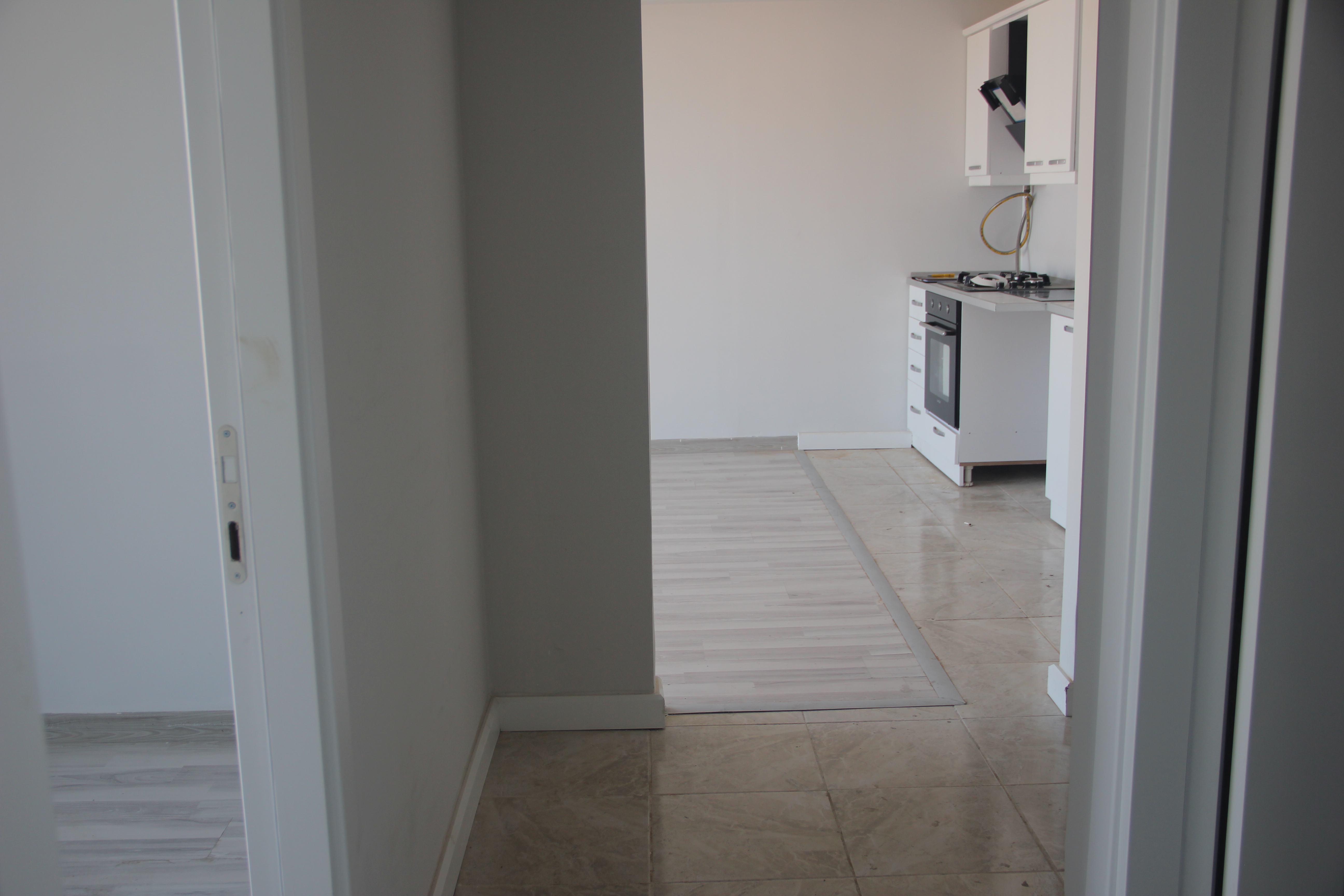 Kiralık Daire, İstanbul / ESENYURT / PİRİ REİS