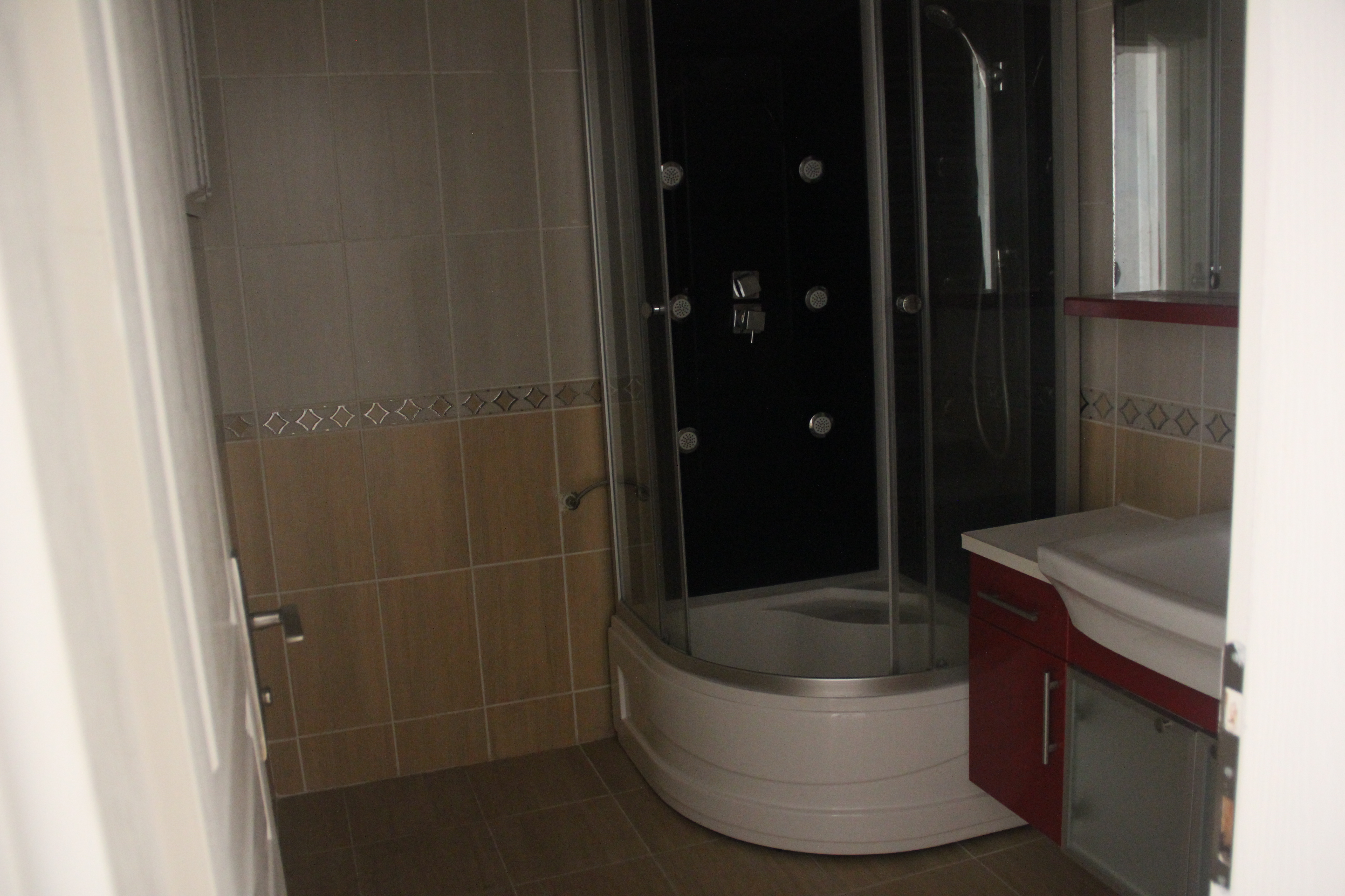 Kiralık Daire, İstanbul / ESENYURT / CUMHURIYET