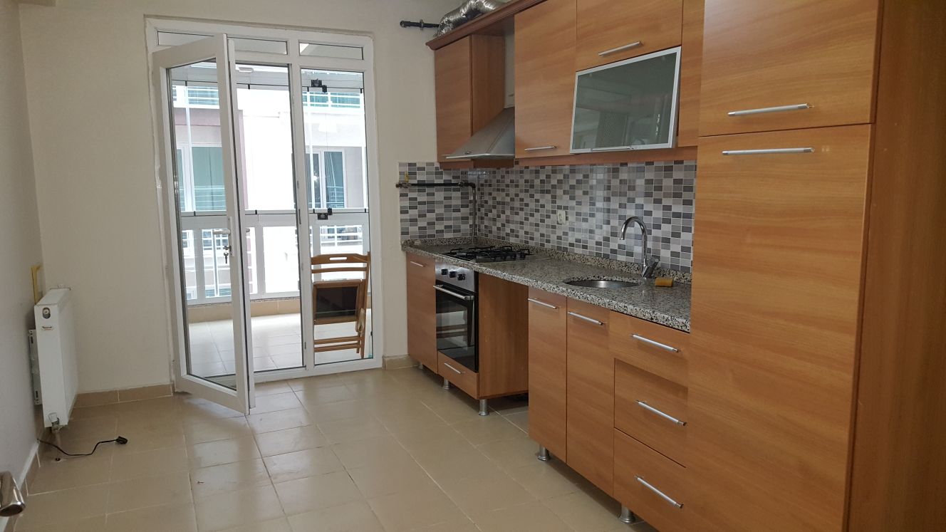 Kiralık Daire, İstanbul / ESENYURT / CUMHURİYET