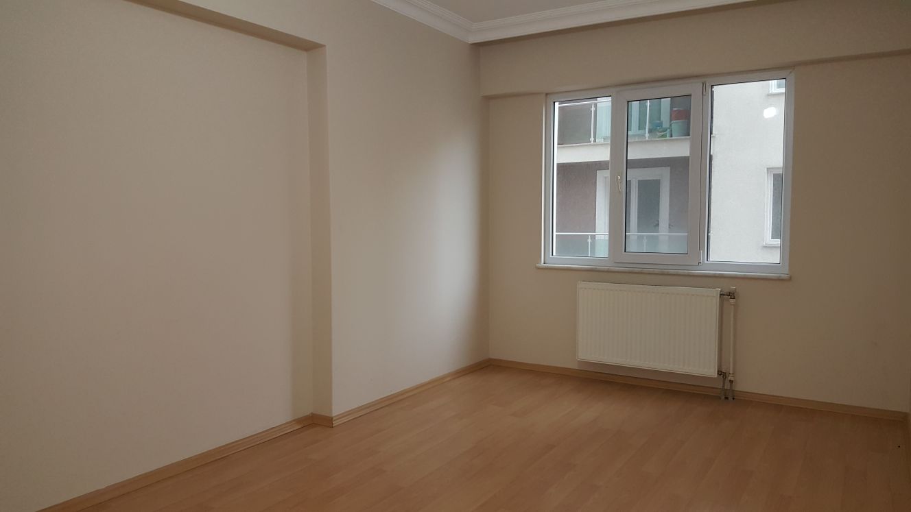 Kiralık Daire, İstanbul / ESENYURT / CUMHURİYET