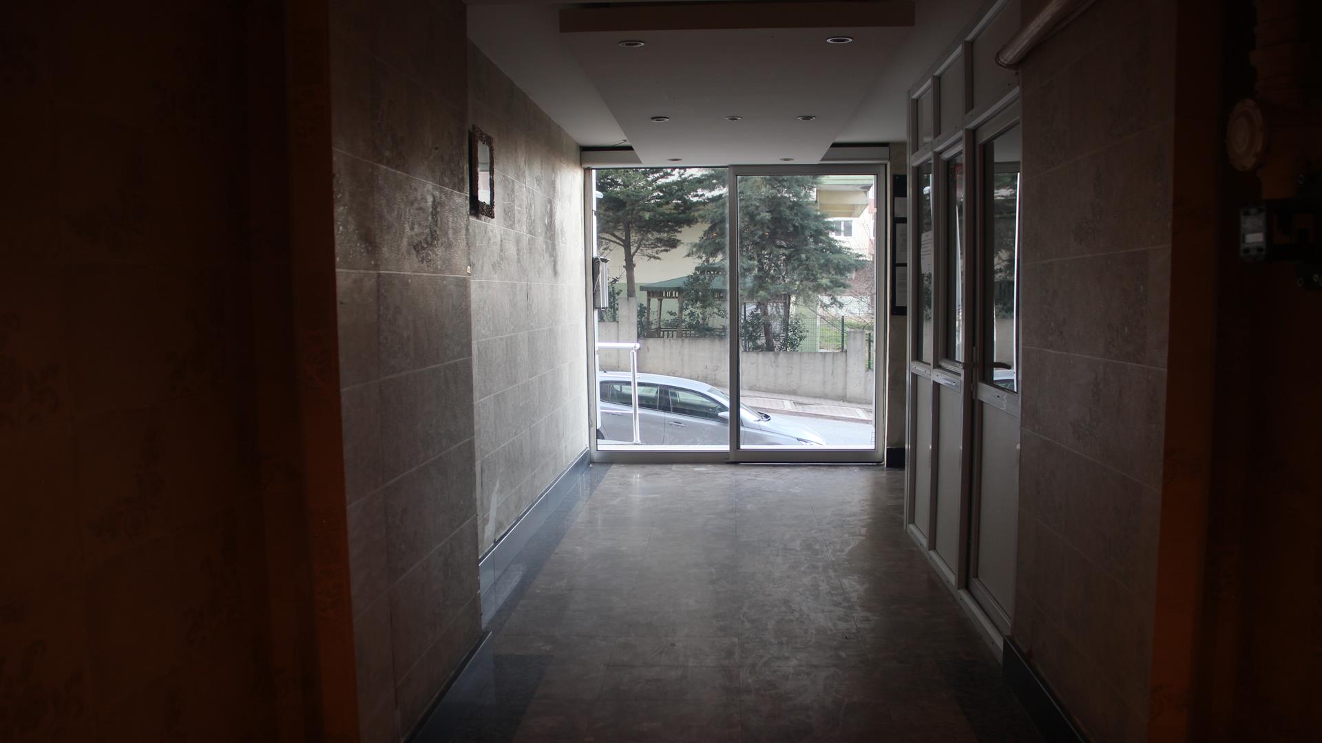 Kiralık Daire, İstanbul / ESENYURT / PİRİ REİS