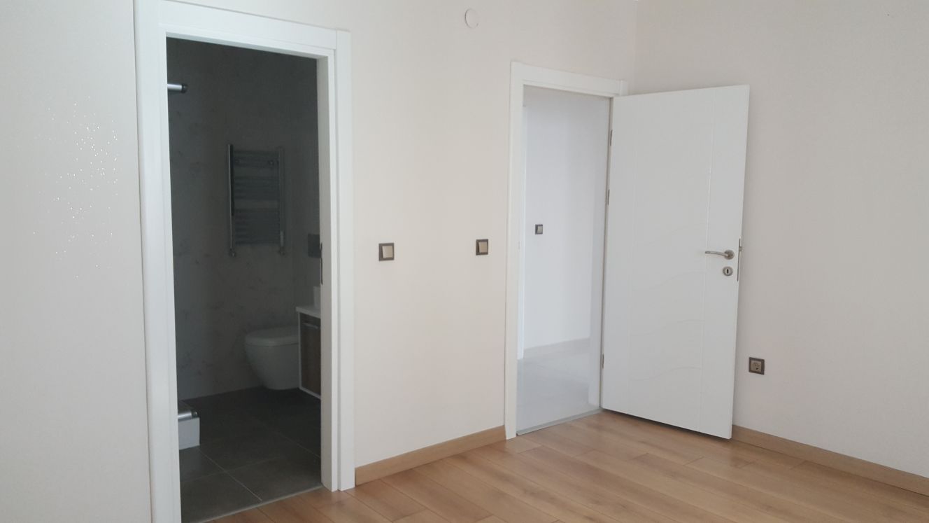 Kiralık Daire, İstanbul / ESENYURT / CUMHURİYET