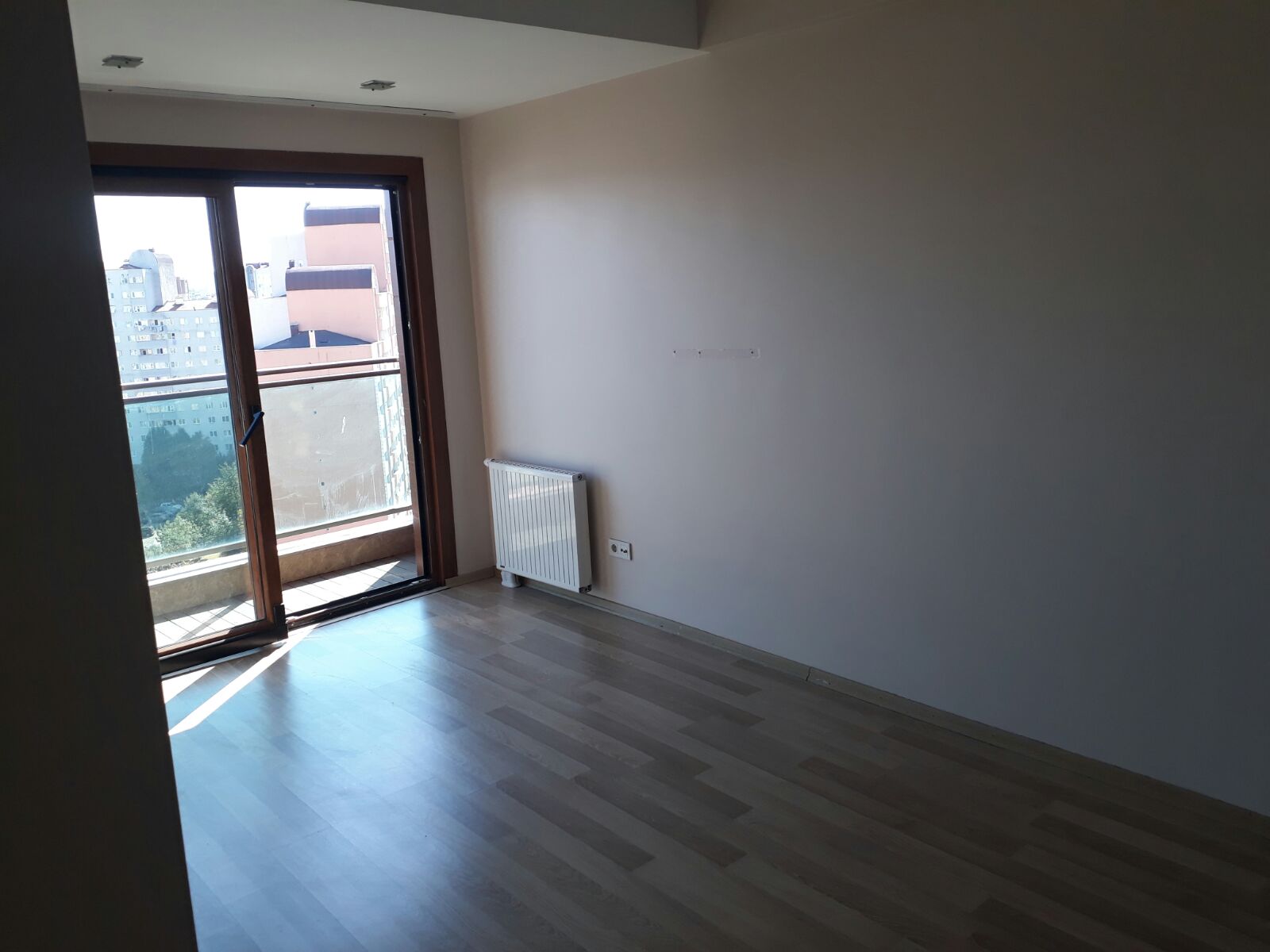 Kiralık Daire, İstanbul / ESENYURT / CUMHURİYET