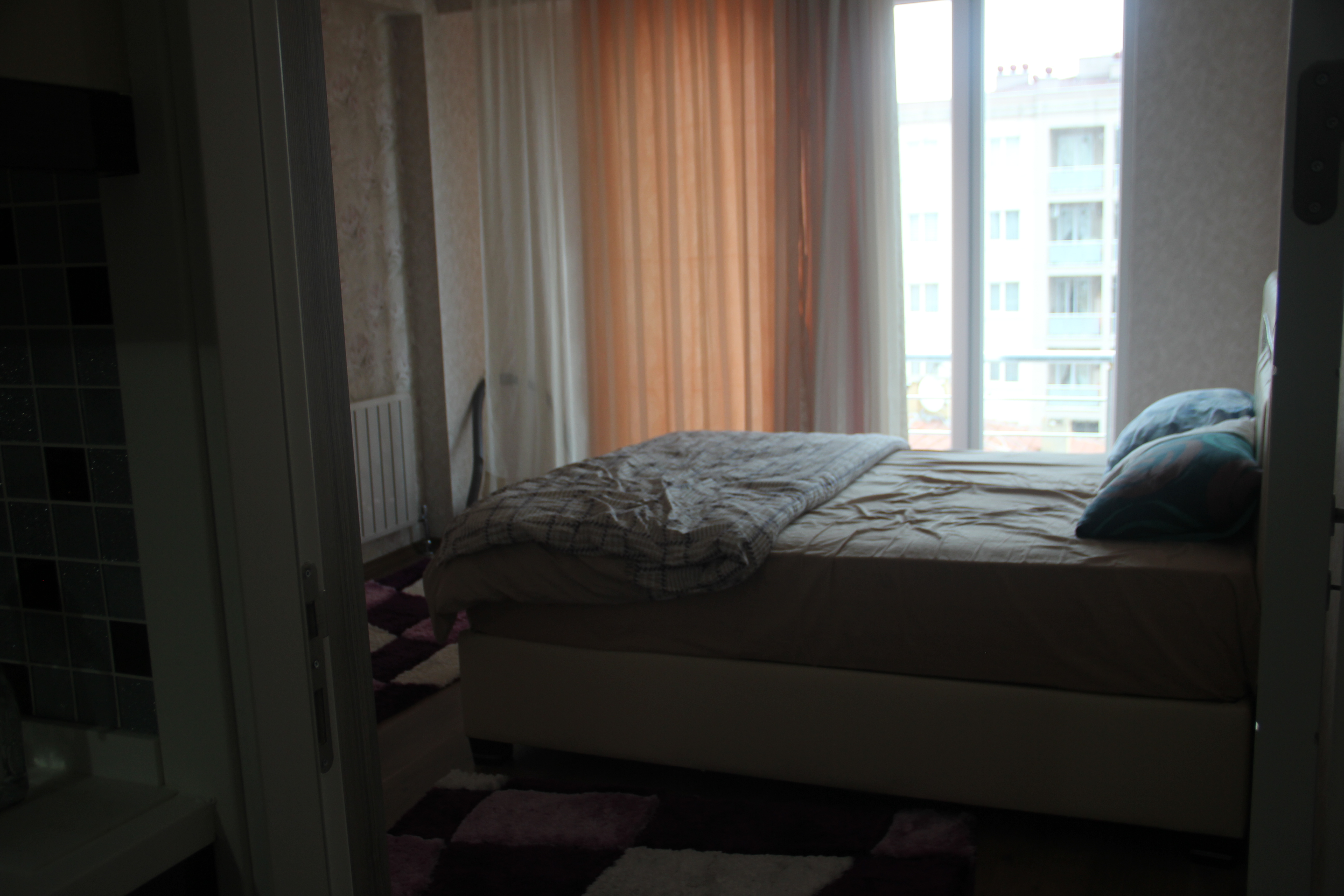 Kiralık Daire, İstanbul / ESENYURT / CUMHURİYET