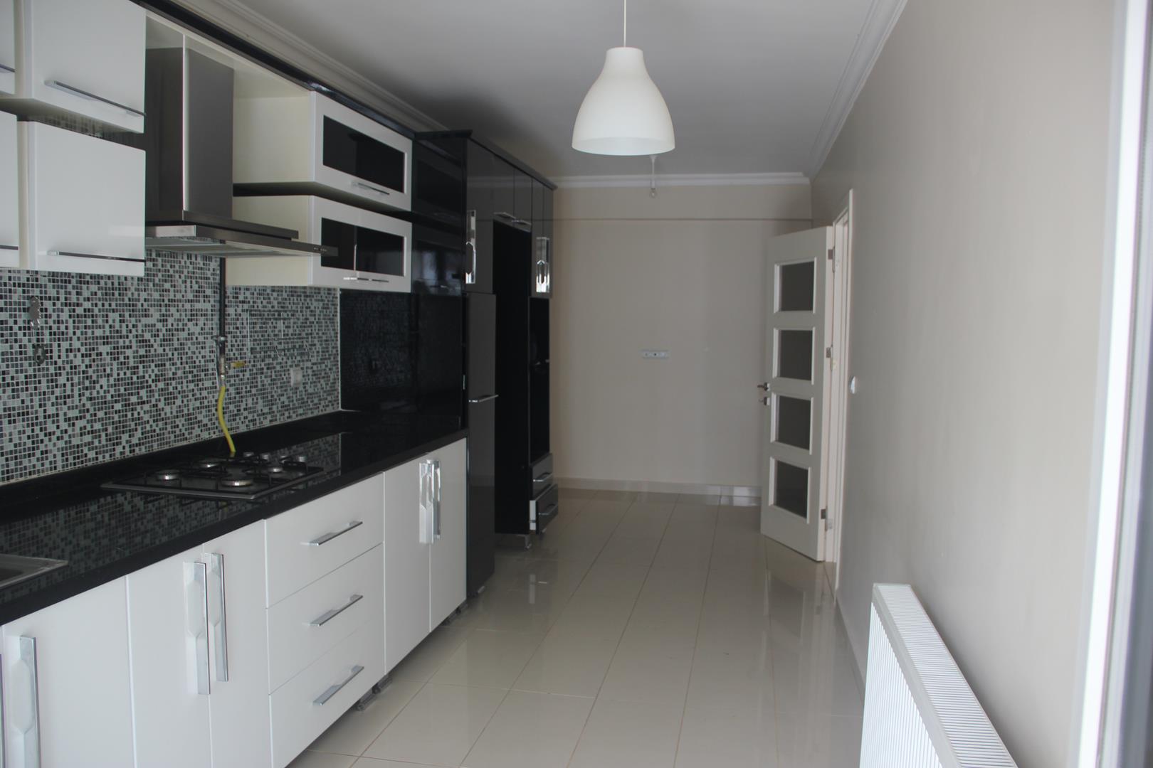 Satılık Apartman, İstanbul / ESENYURT / PİRİREİS