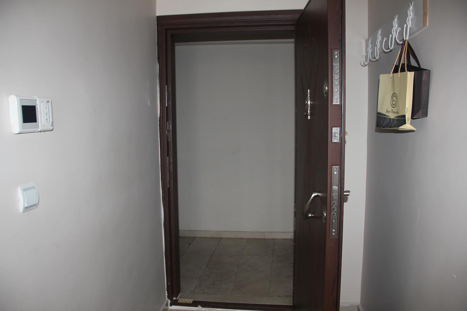 Satılık Apartman, İstanbul / ESENYURT / PİRİREİS
