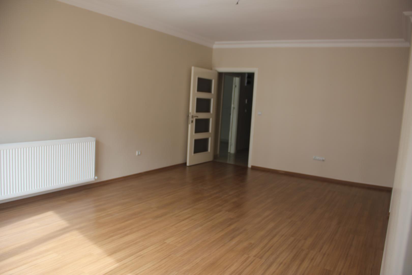 Satılık Apartman, İstanbul / ESENYURT / PİRİREİS