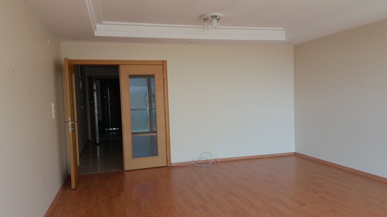 Kiralık Daire, İstanbul / ESENYURT / CUMHURİYET
