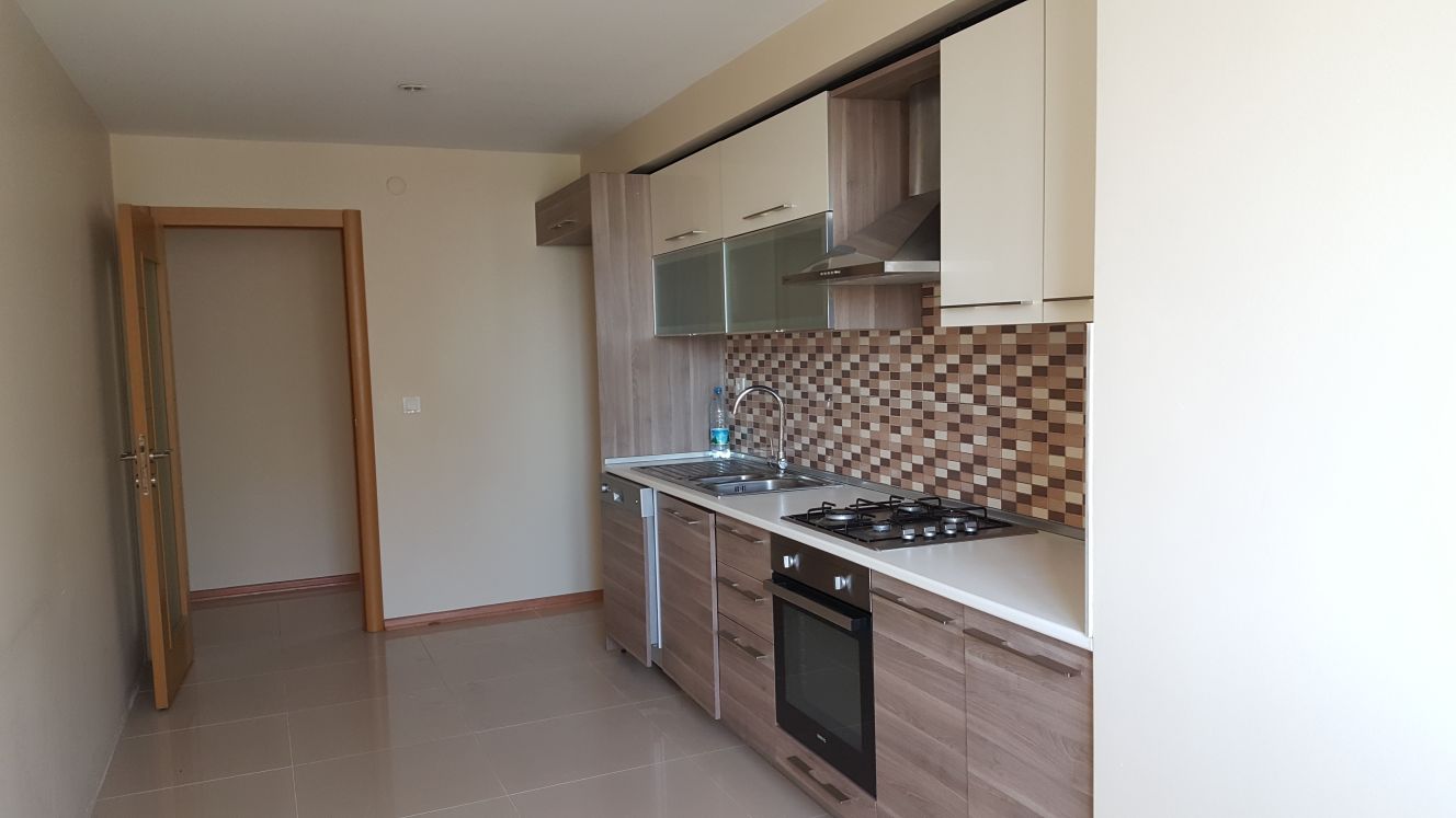 Kiralık Daire, İstanbul / ESENYURT / CUMHURİYET