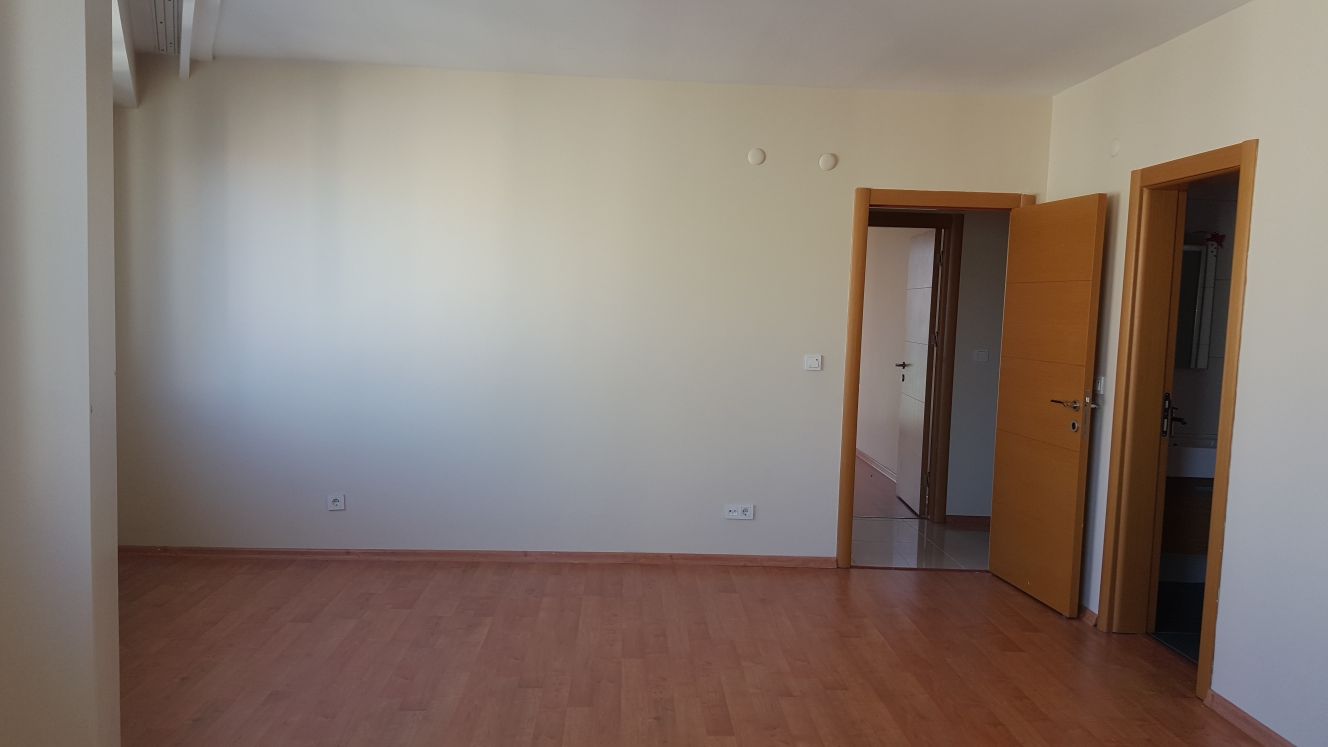 Kiralık Daire, İstanbul / ESENYURT / CUMHURİYET