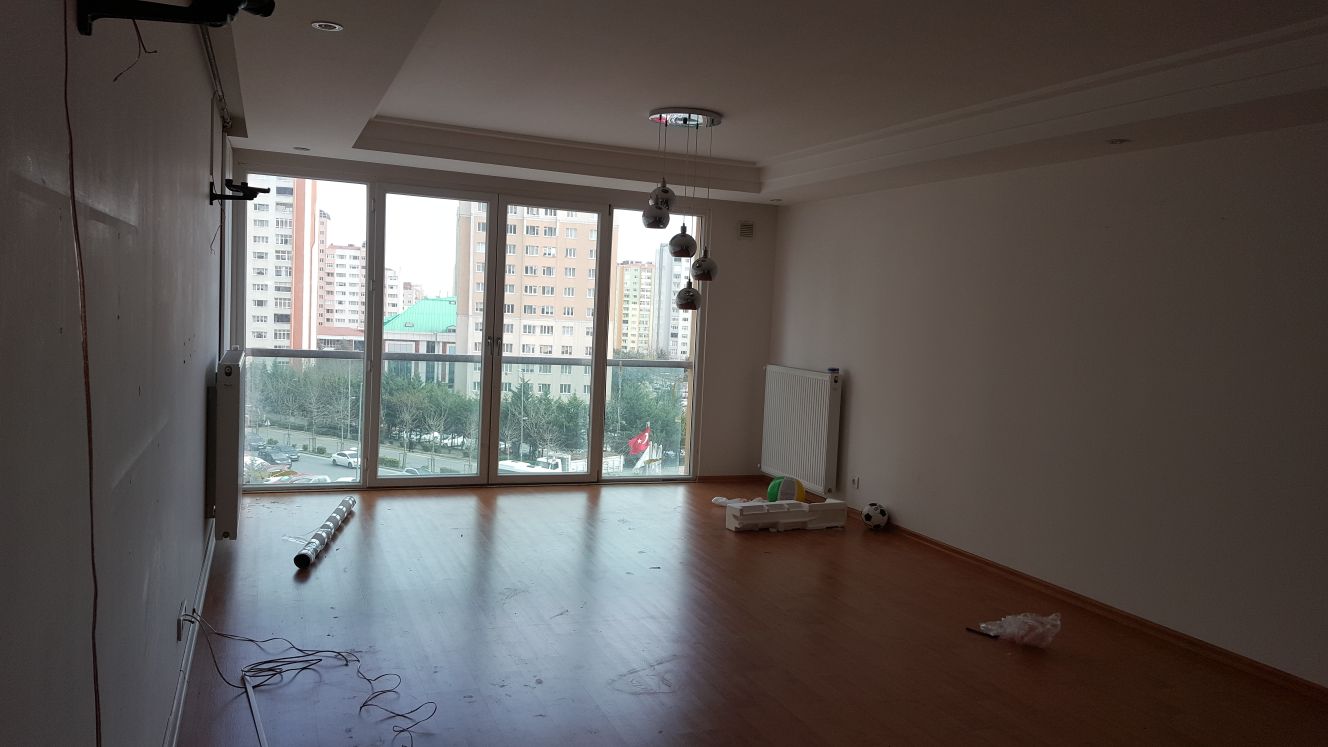 Kiralık Daire, İstanbul / ESENYURT / CUMHURİYET