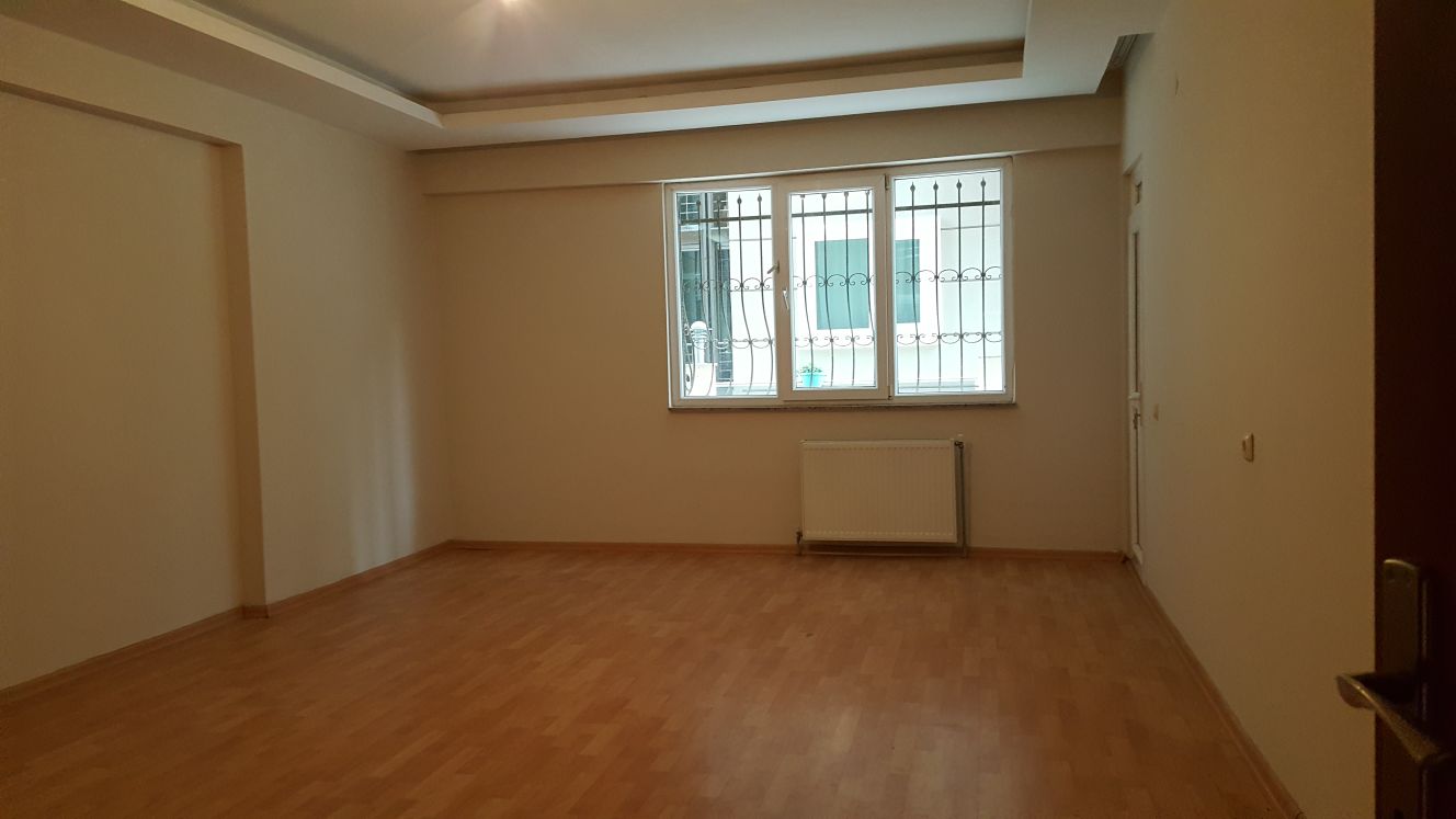 Kiralık Daire, İstanbul / ESENYURT / CUMHURİYET