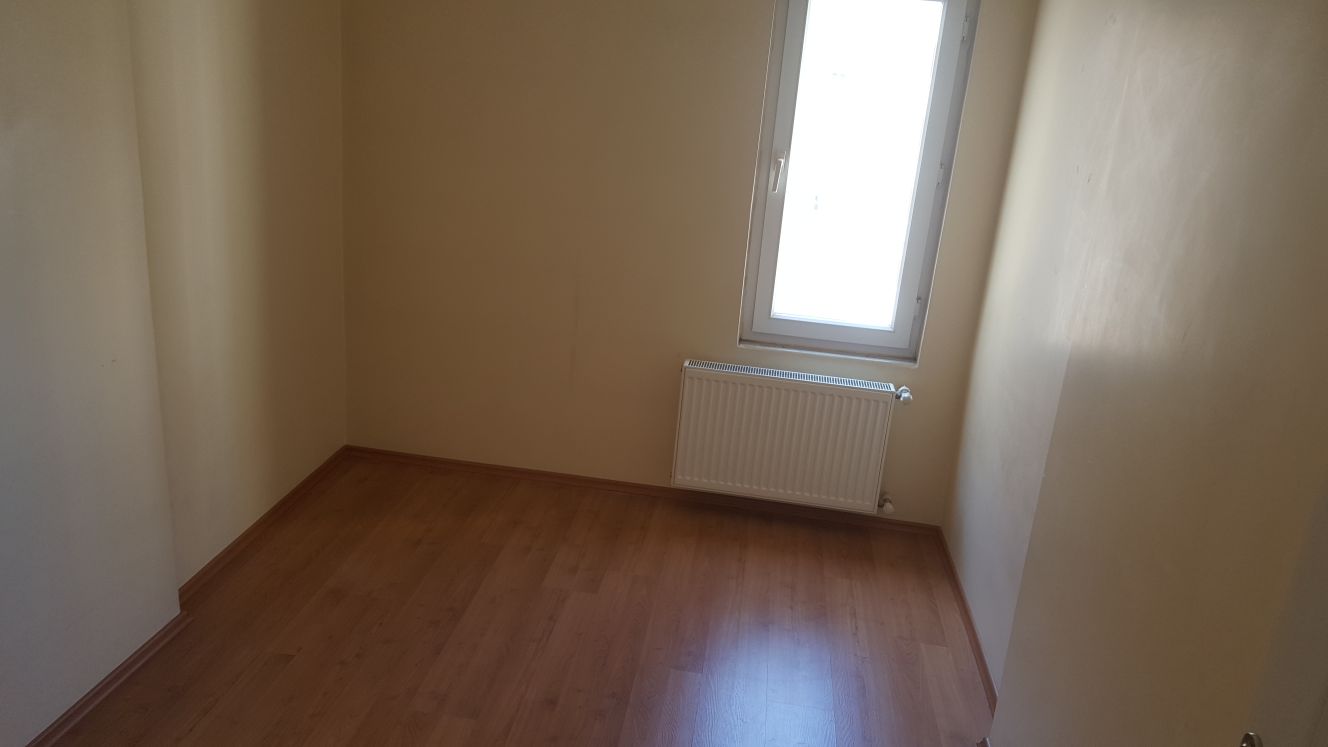 Kiralık Daire, İstanbul / ESENYURT / CUMHURİYET