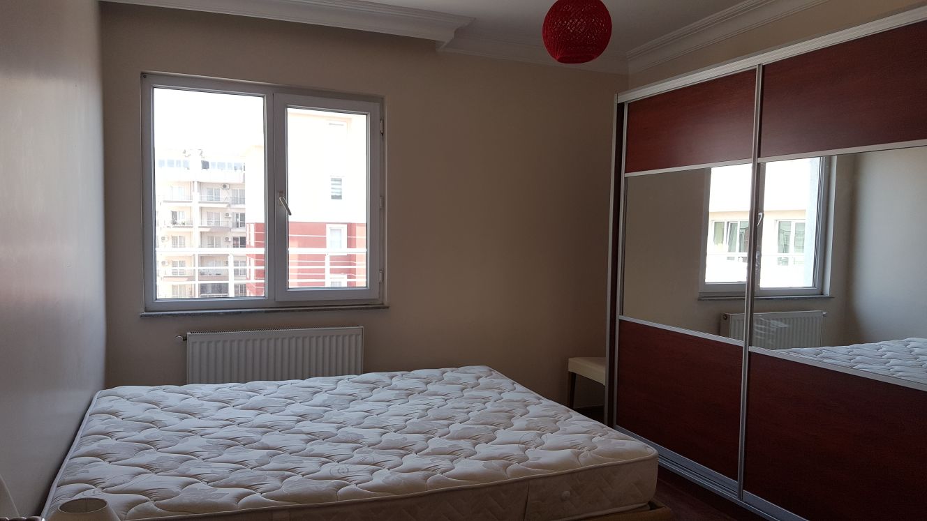 Kiralık Daire, İstanbul / ESENYURT / PİRİ REİS