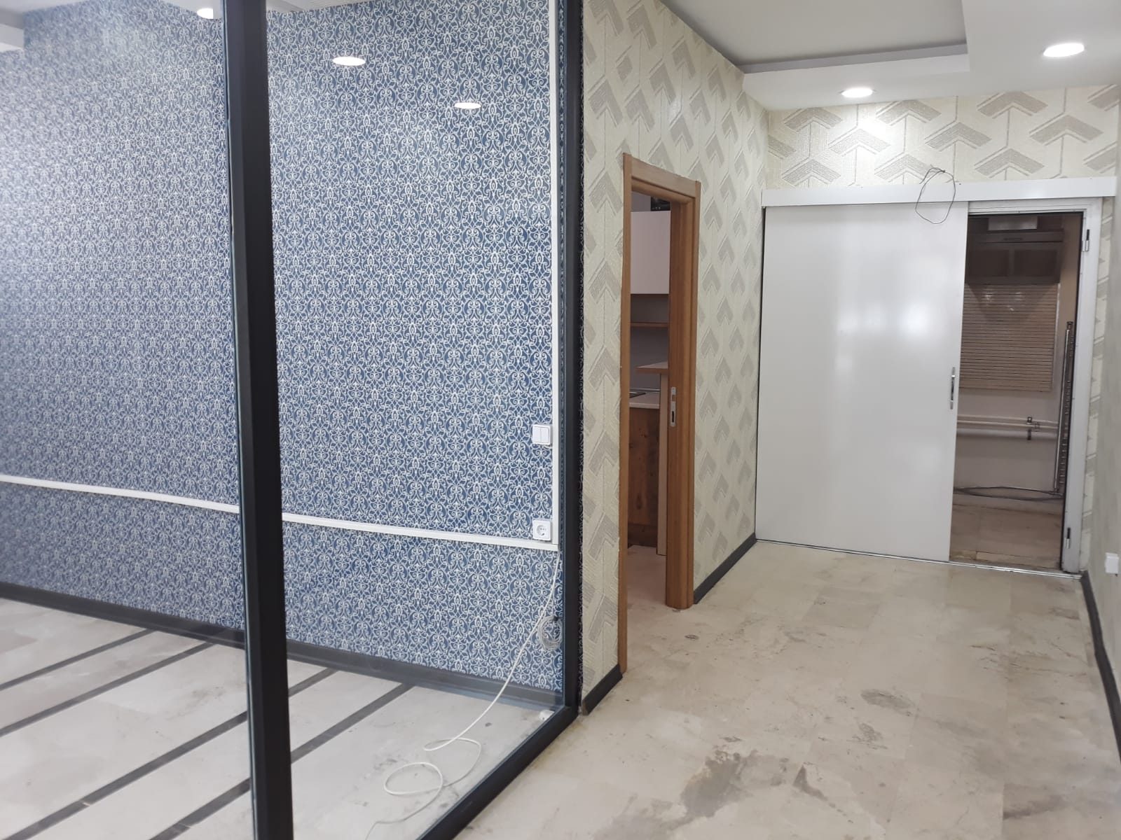 Kiralık Dükkan, İstanbul / ESENYURT / CUMHURİYET