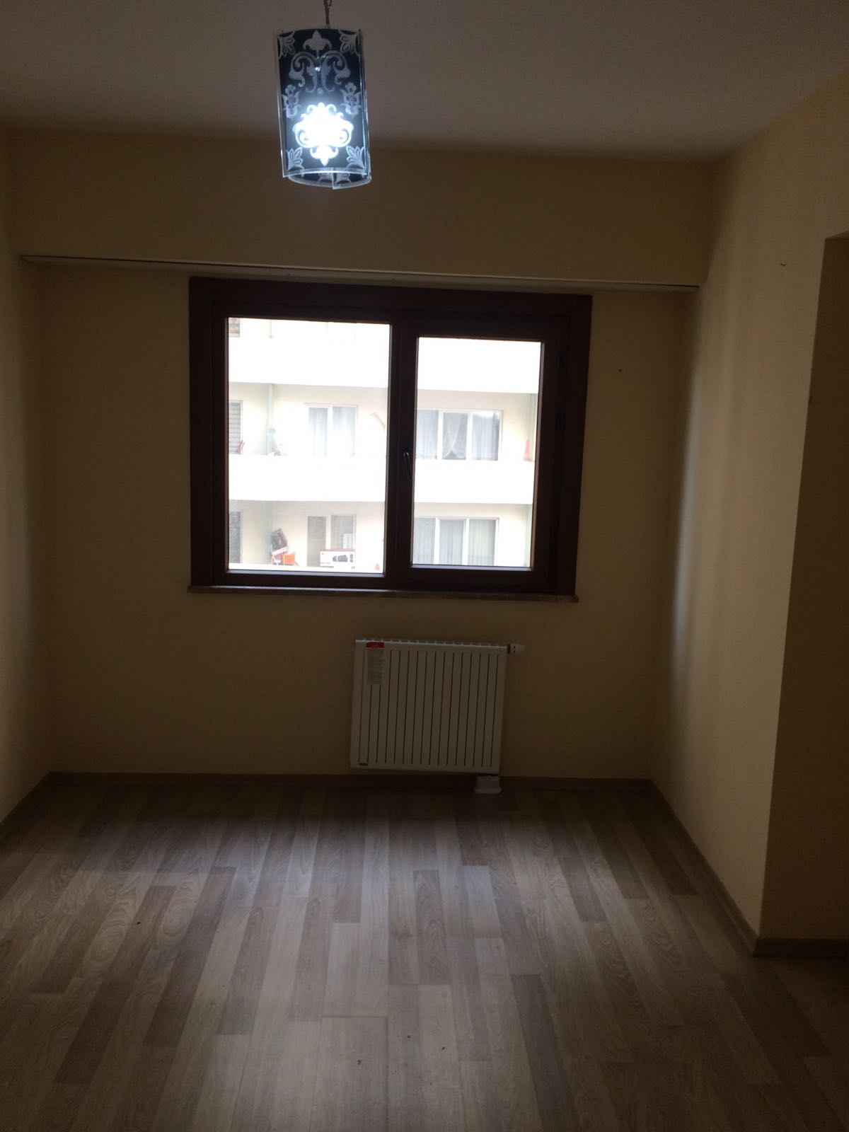 Kiralık Daire, İstanbul / ESENYURT / CUMHURİYET