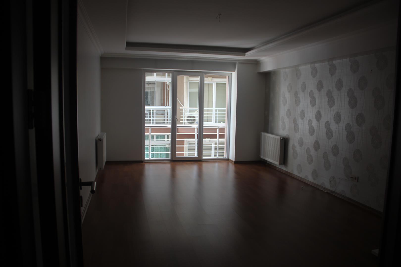 Kiralık Daire, İstanbul / ESENYURT / CUMHURİYET