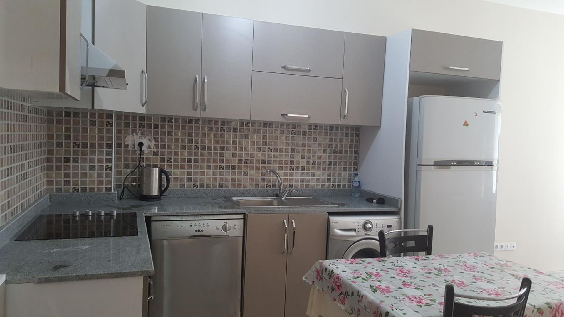 Kiralık Daire, İstanbul / ESENYURT
