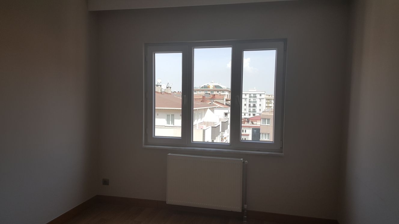 Kiralık Daire, İstanbul / ESENYURT / CUMHURİYET
