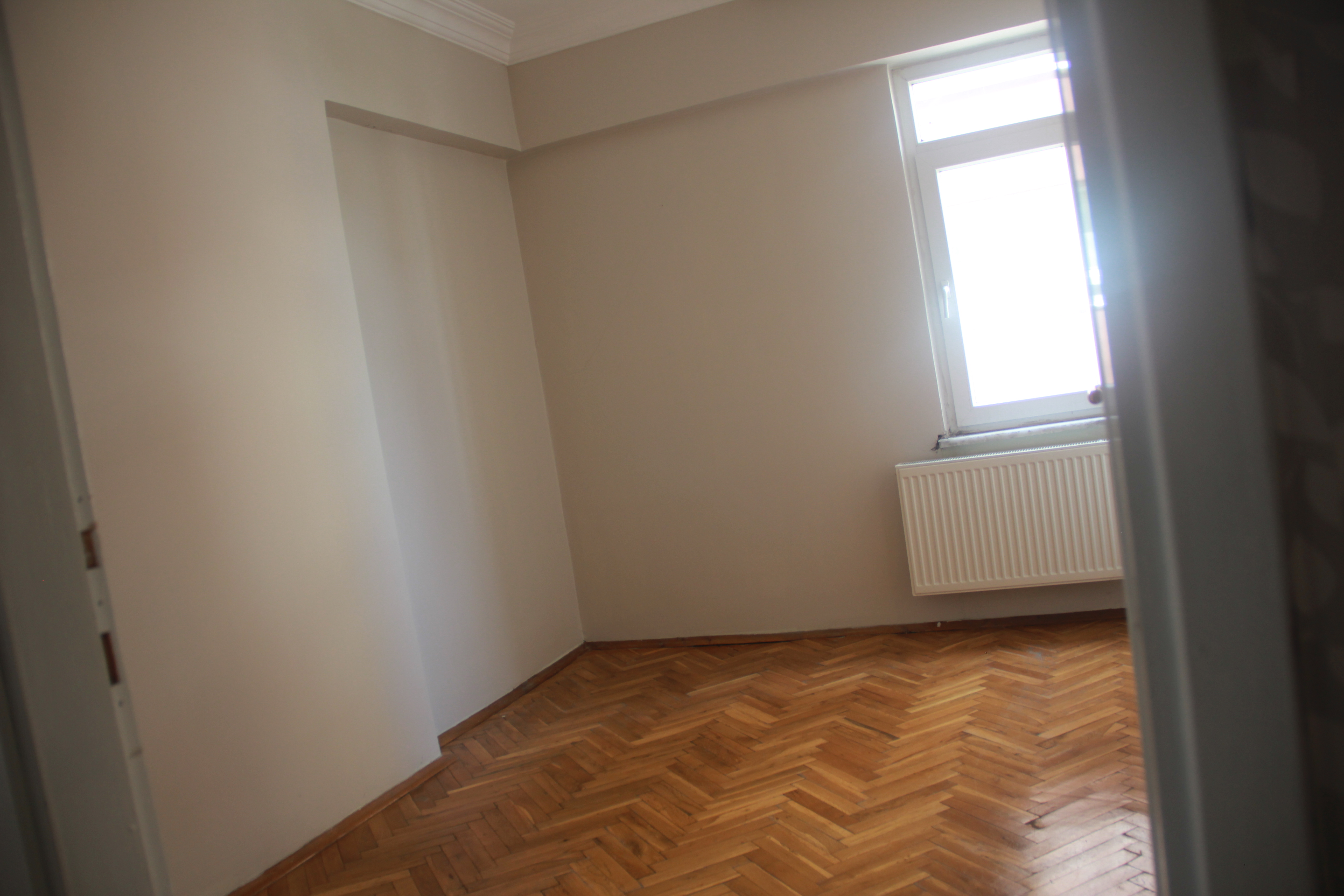 Kiralık Daire, İstanbul / ESENYURT / CUMHURİYET