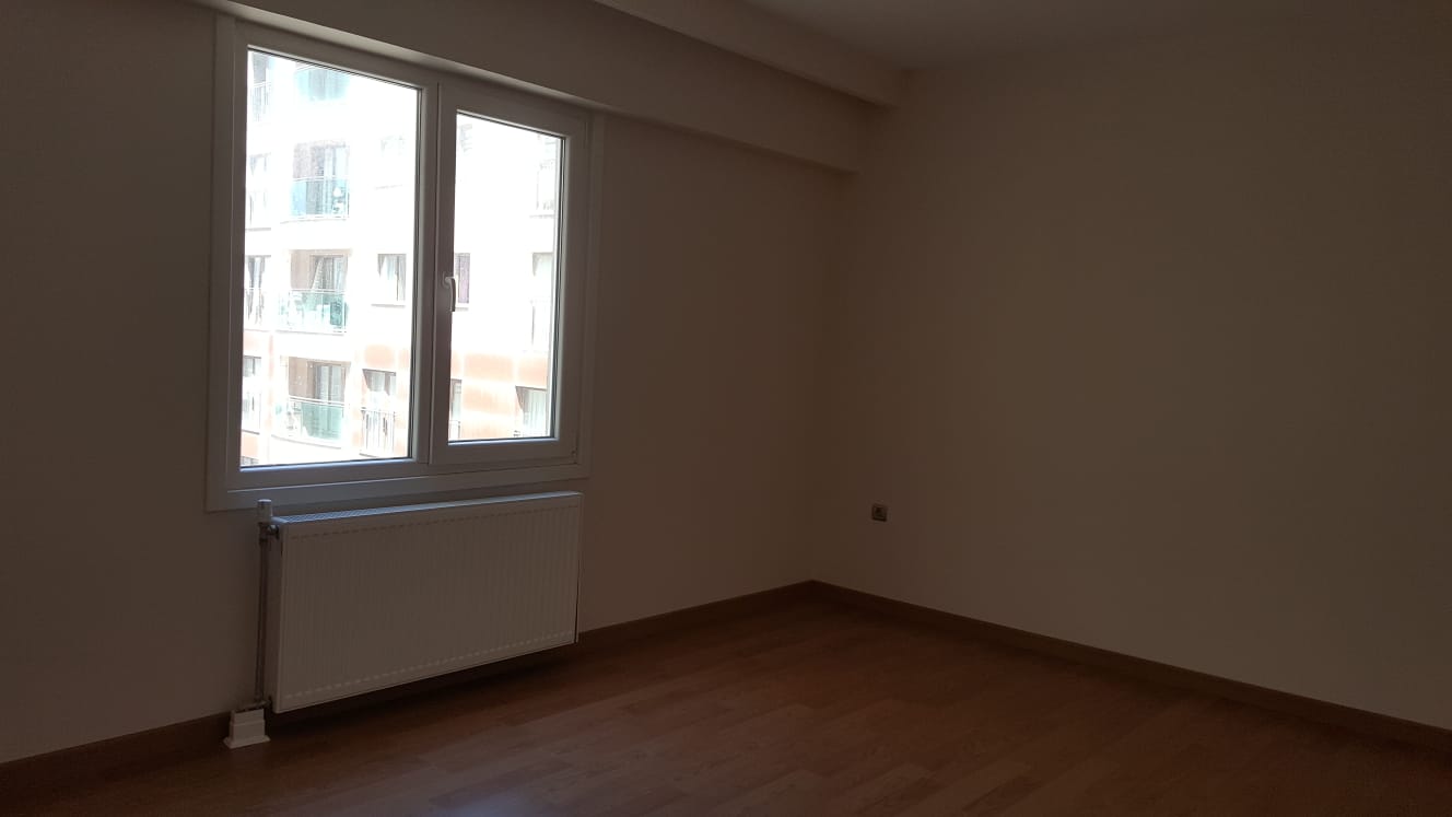 Kiralık Daire, İstanbul / ESENYURT / CUMHURİYET