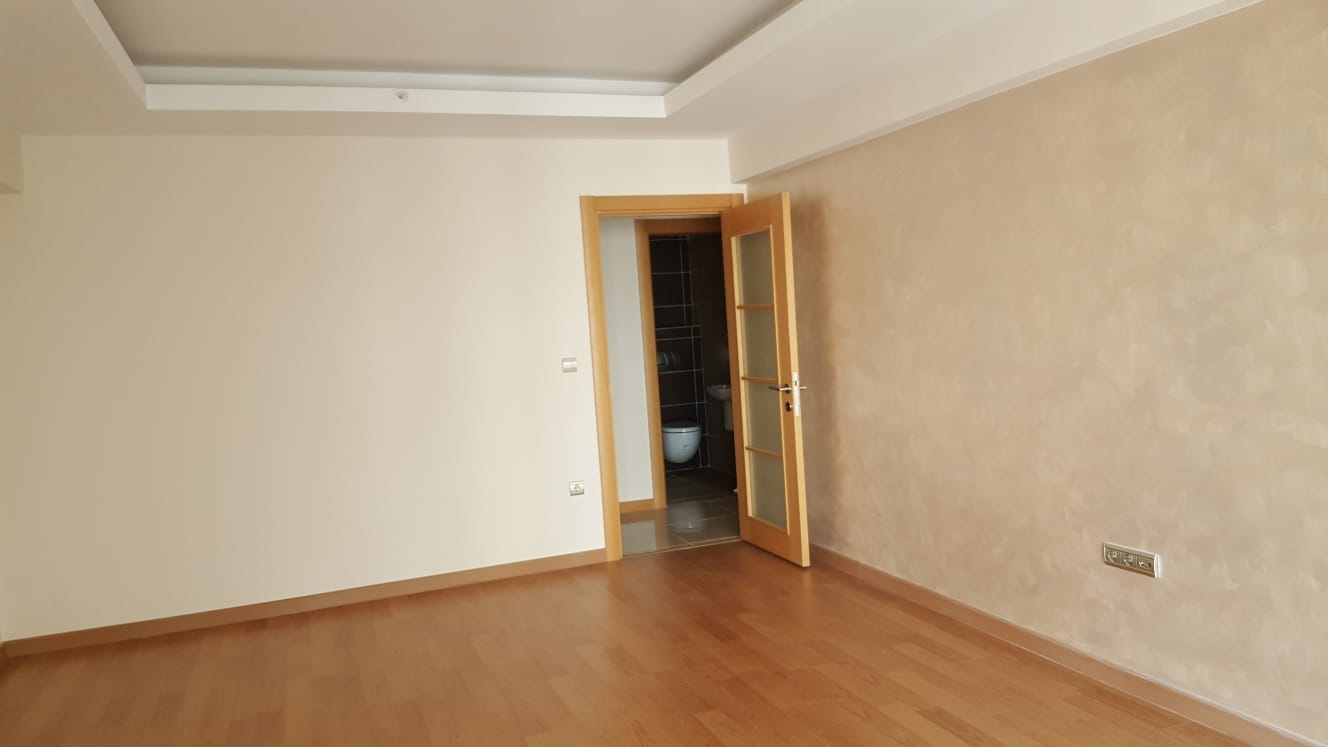 Kiralık Daire, İstanbul / ESENYURT / CUMHURİYET