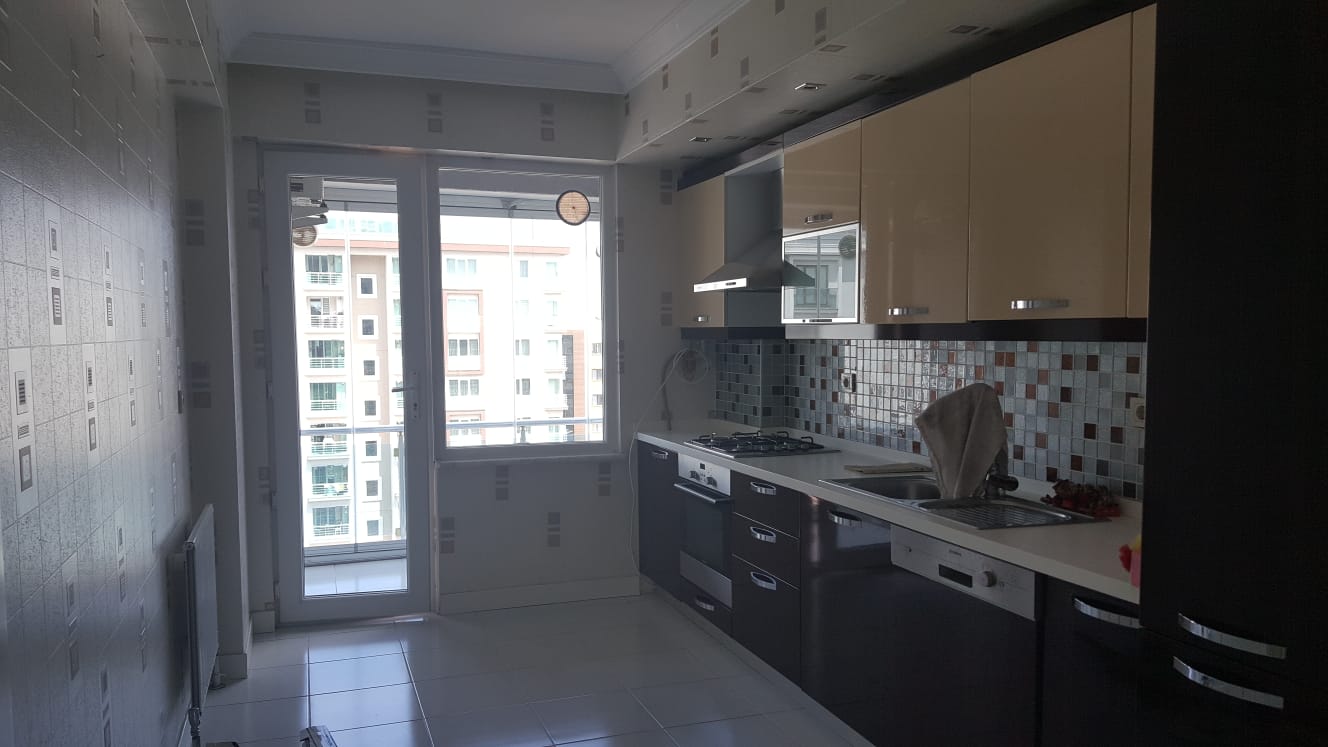 Kiralık Daire, İstanbul / ESENYURT / CUMHURİYET