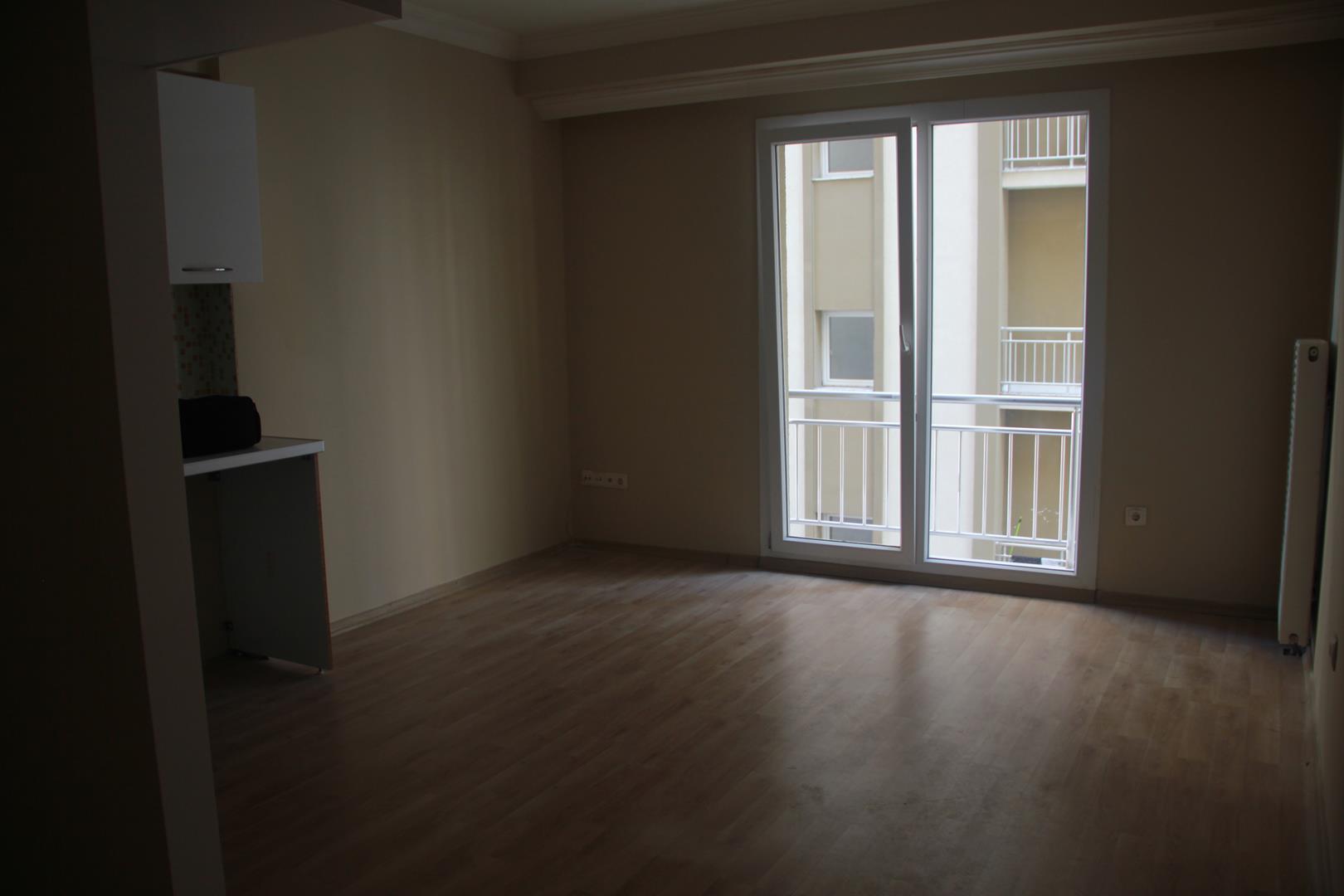 Kiralık Daire, İstanbul / ESENYURT / CUMHURİYET