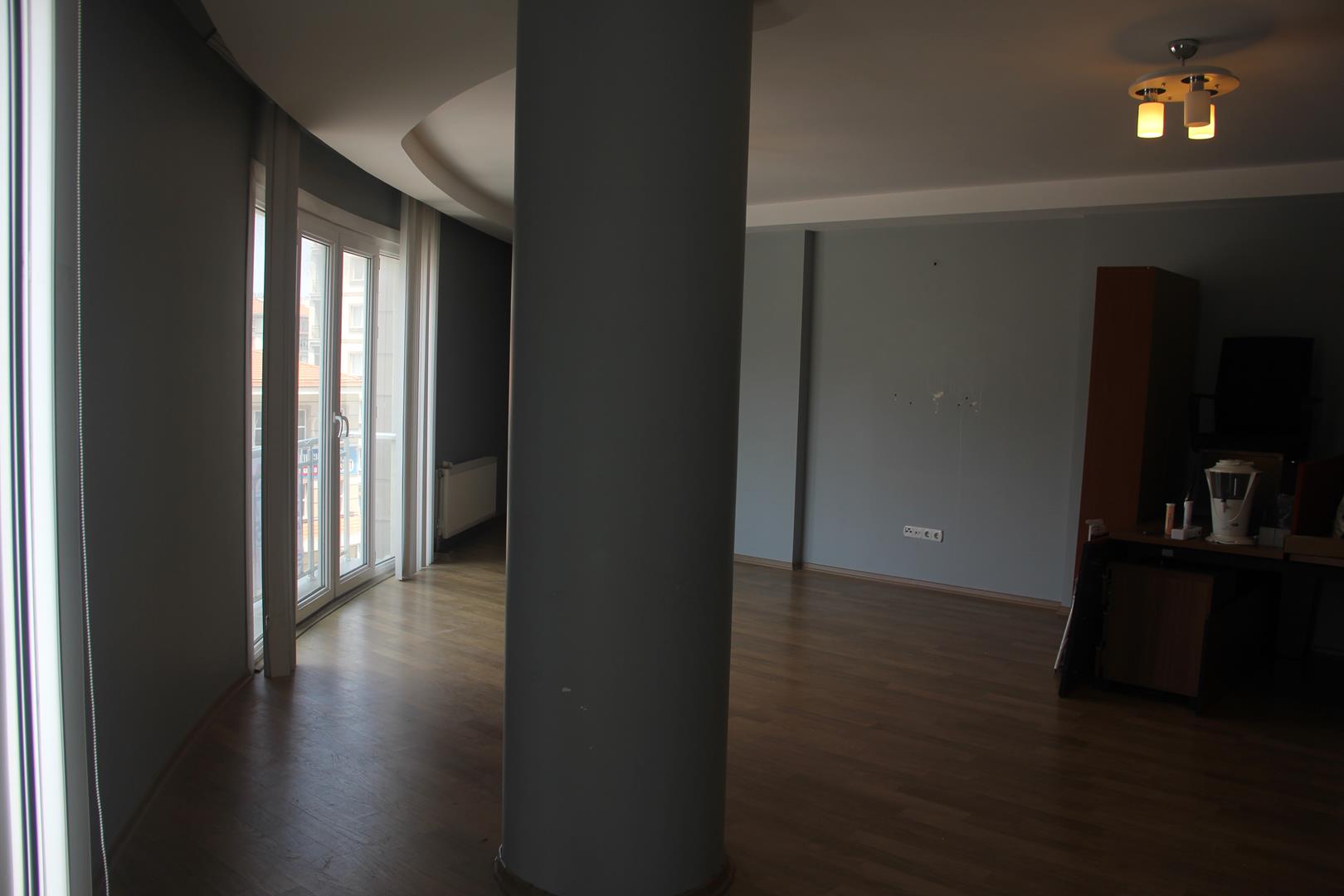 Kiralık Daire, İstanbul / ESENYURT / CUMHURİYET