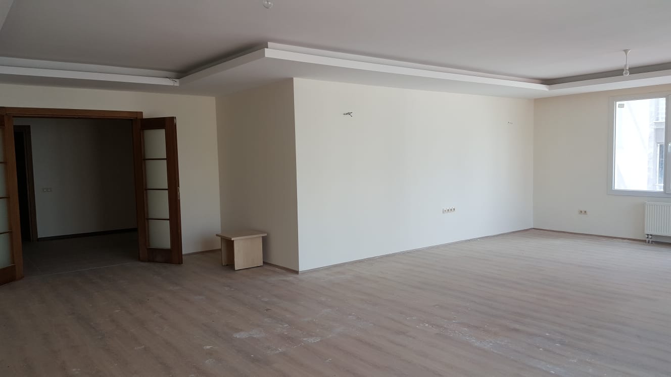 Kiralık Daire, İstanbul / ESENYURT / CUMHURİYET