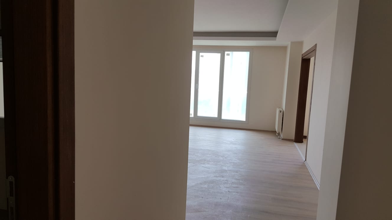 Kiralık Daire, İstanbul / ESENYURT / CUMHURİYET