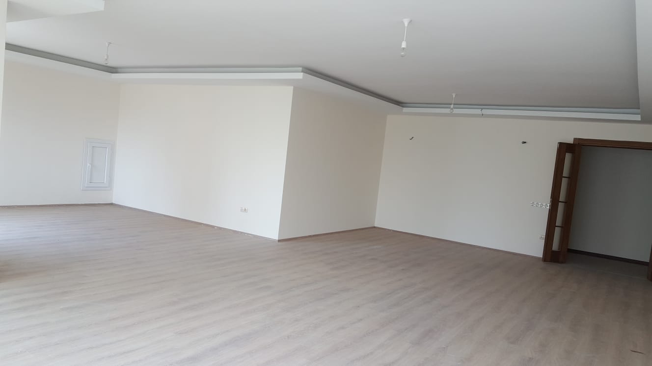 Kiralık Daire, İstanbul / ESENYURT / CUMHURİYET