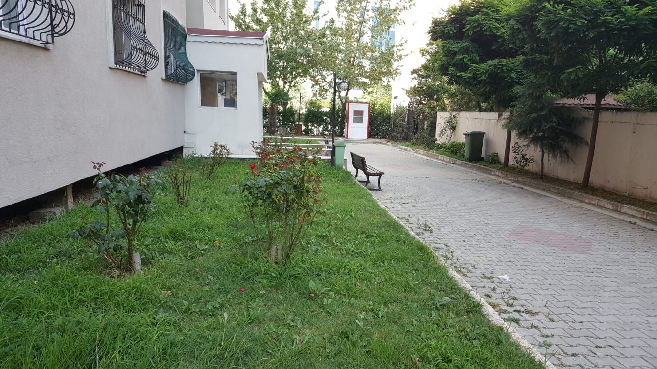 Kiralık Apartman, İstanbul / ESENYURT / CUMHURİYET