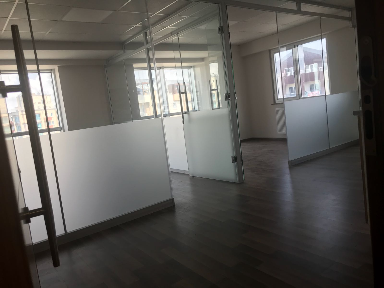 Kiralık OFİS, İstanbul / ESENYURT / CUMHURİYET