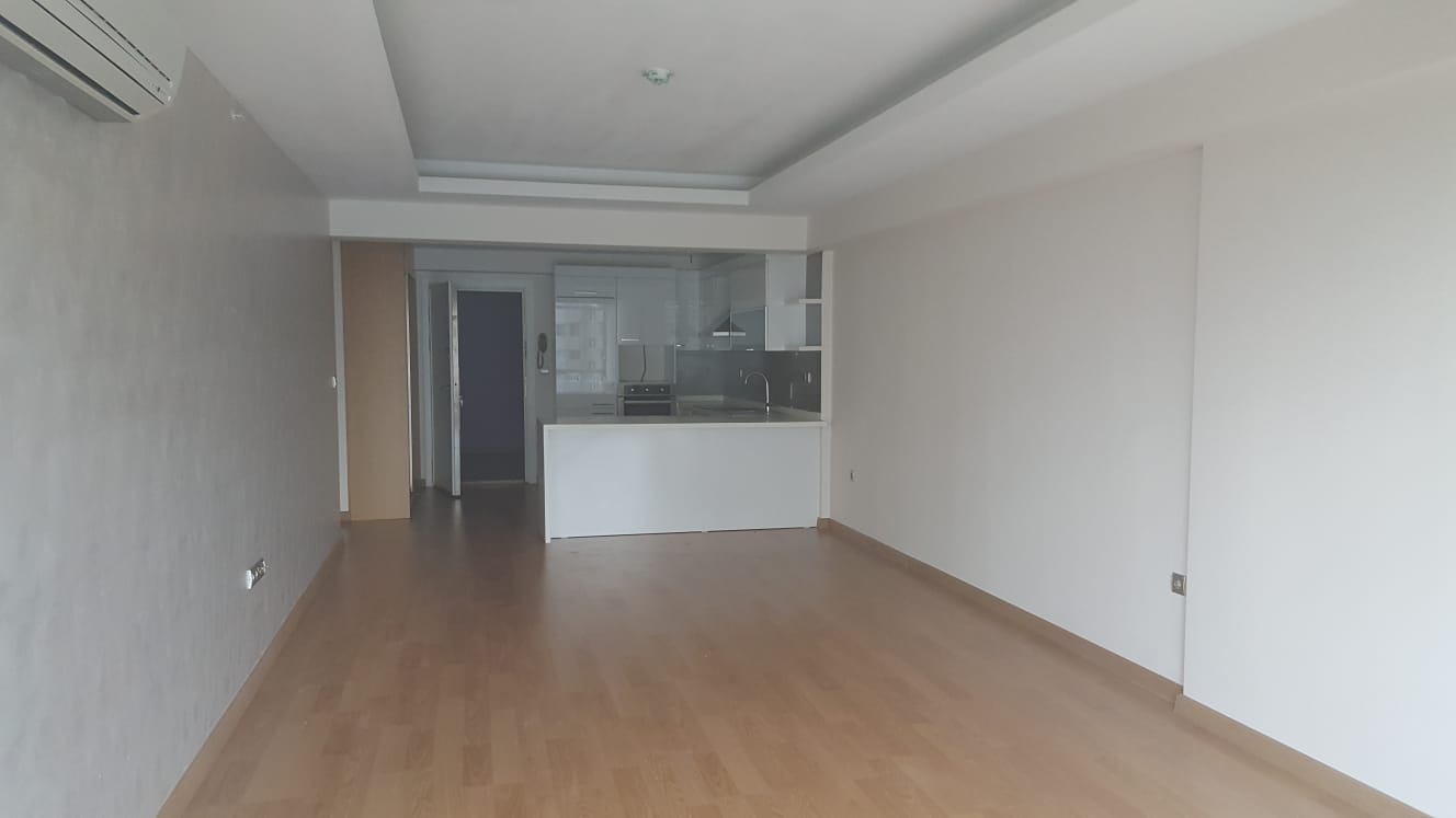 Kiralık Daire, İstanbul / ESENYURT / CUMHURİYET