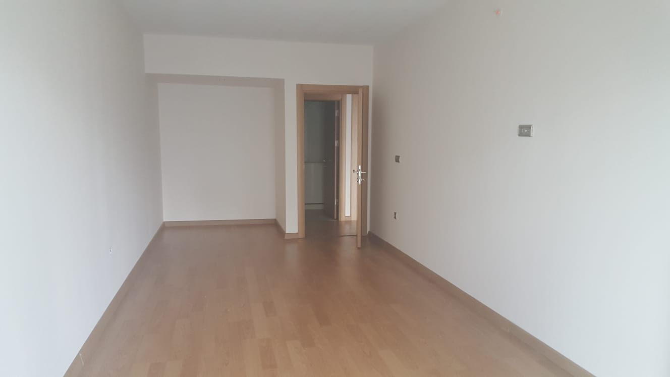 Kiralık Daire, İstanbul / ESENYURT / CUMHURİYET