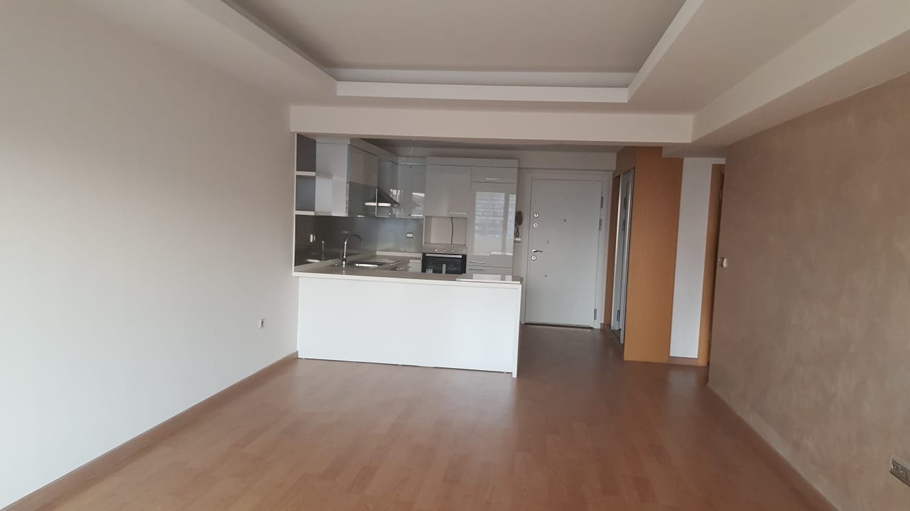 Kiralık Daire, İstanbul / ESENYURT / CUMHURİYET