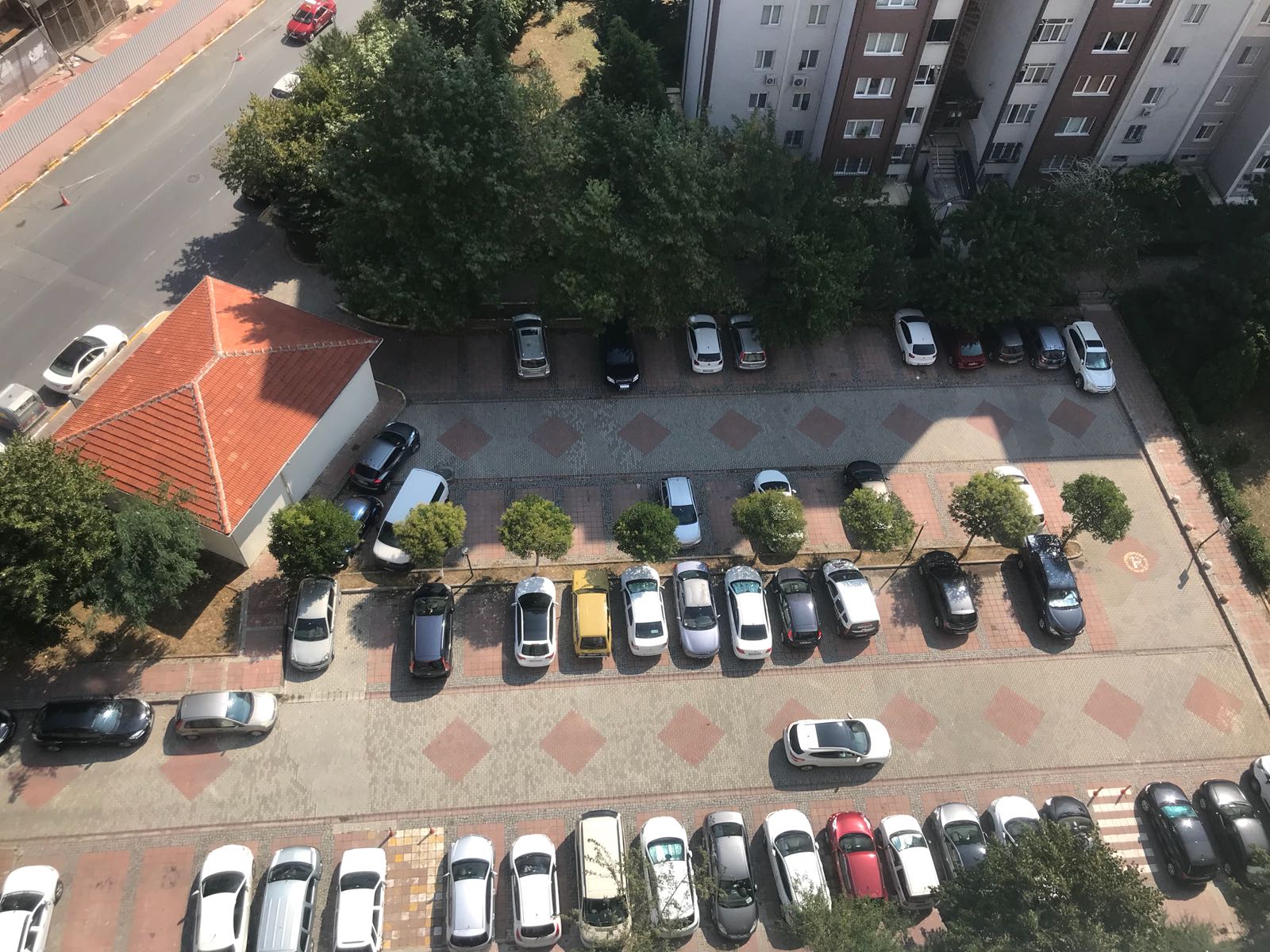 Satılık Apartman, İstanbul / BEYLİKDÜZÜ