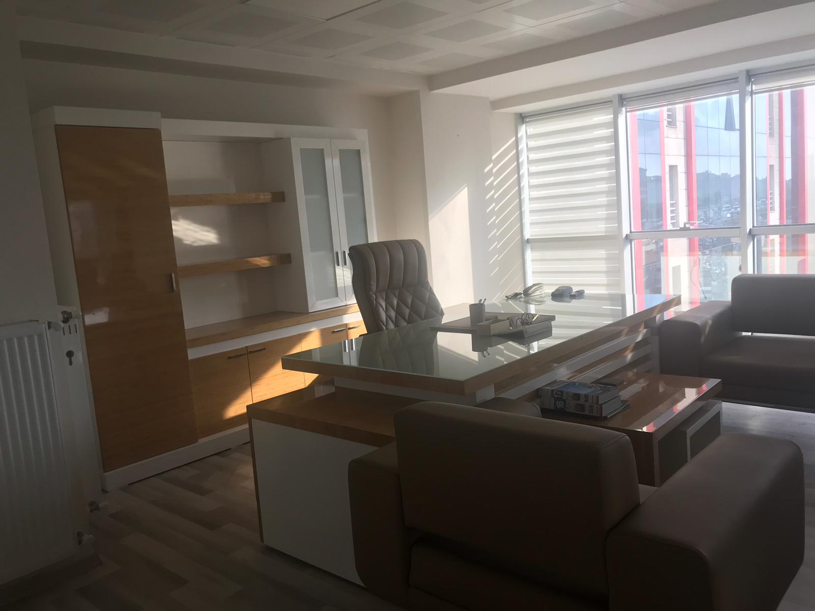 Kiralık OFİS, İstanbul / ESENYURT / CUMHURİYET