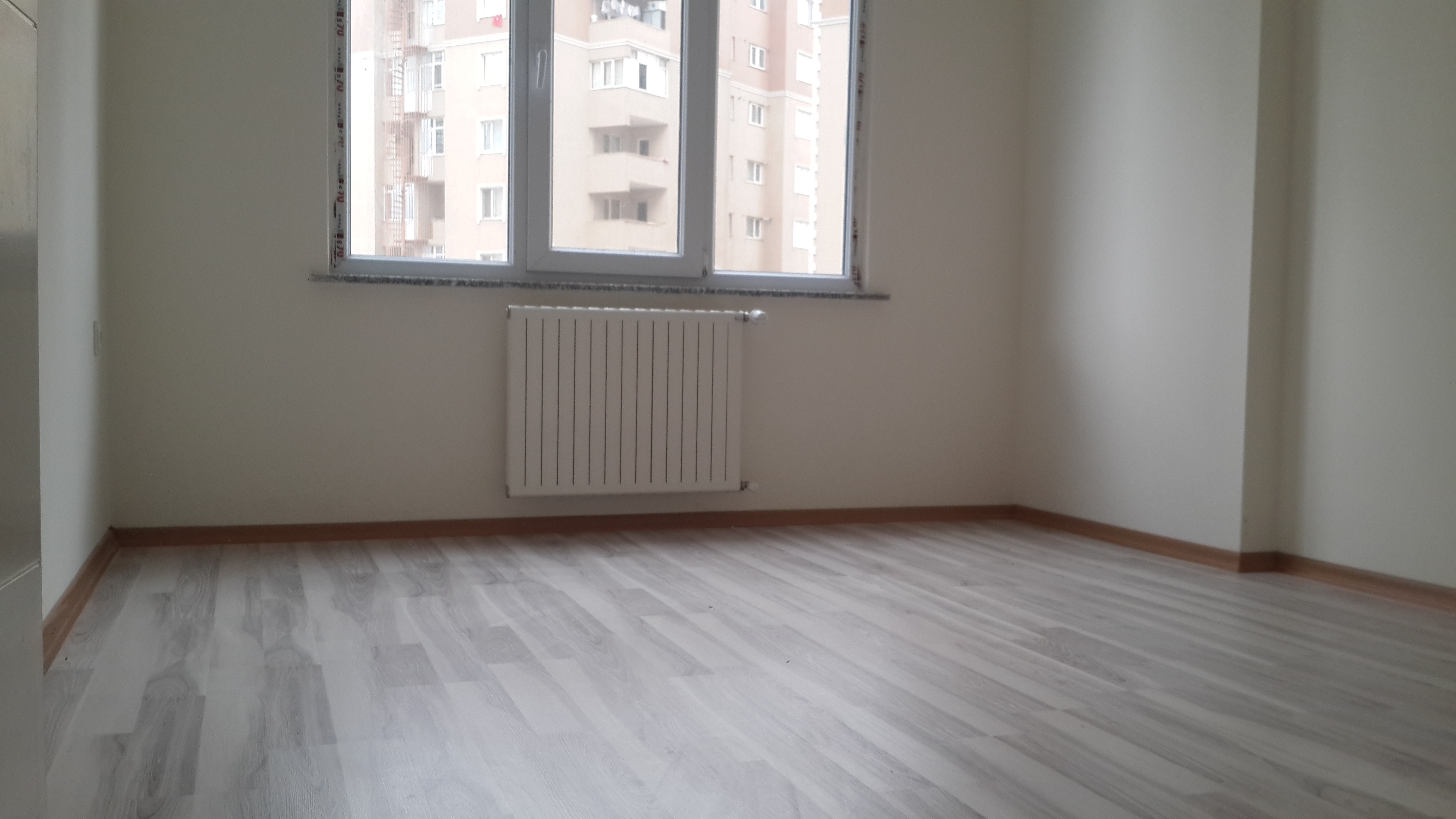 Kiralık Daire, İstanbul / ESENYURT / GÖKEVLER